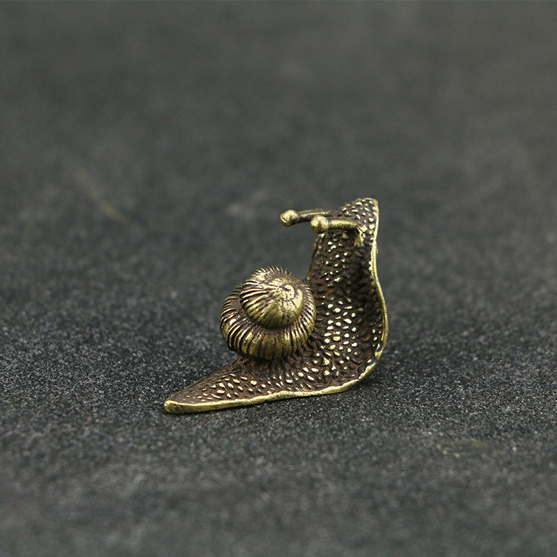 Cute Mini Vintage Brass Snail  - Home Fragrance Miniso ulasan dan harga